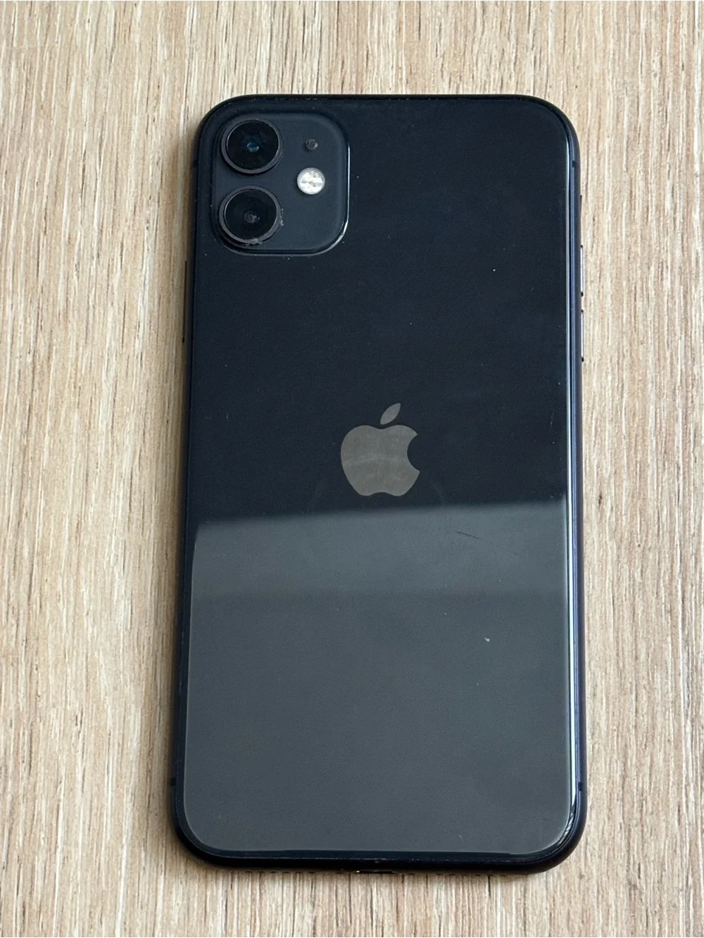 Apple iPhone 11